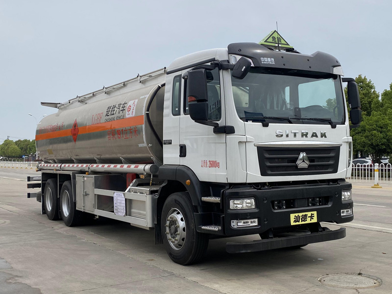 鋁合金運(yùn)油車，油罐車，楚勝汽車集團(tuán)